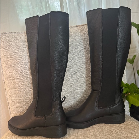 Dolce Vita H2O waterproof Women's Black Knee-High Boots size 7.5 - Picture 9 of 10